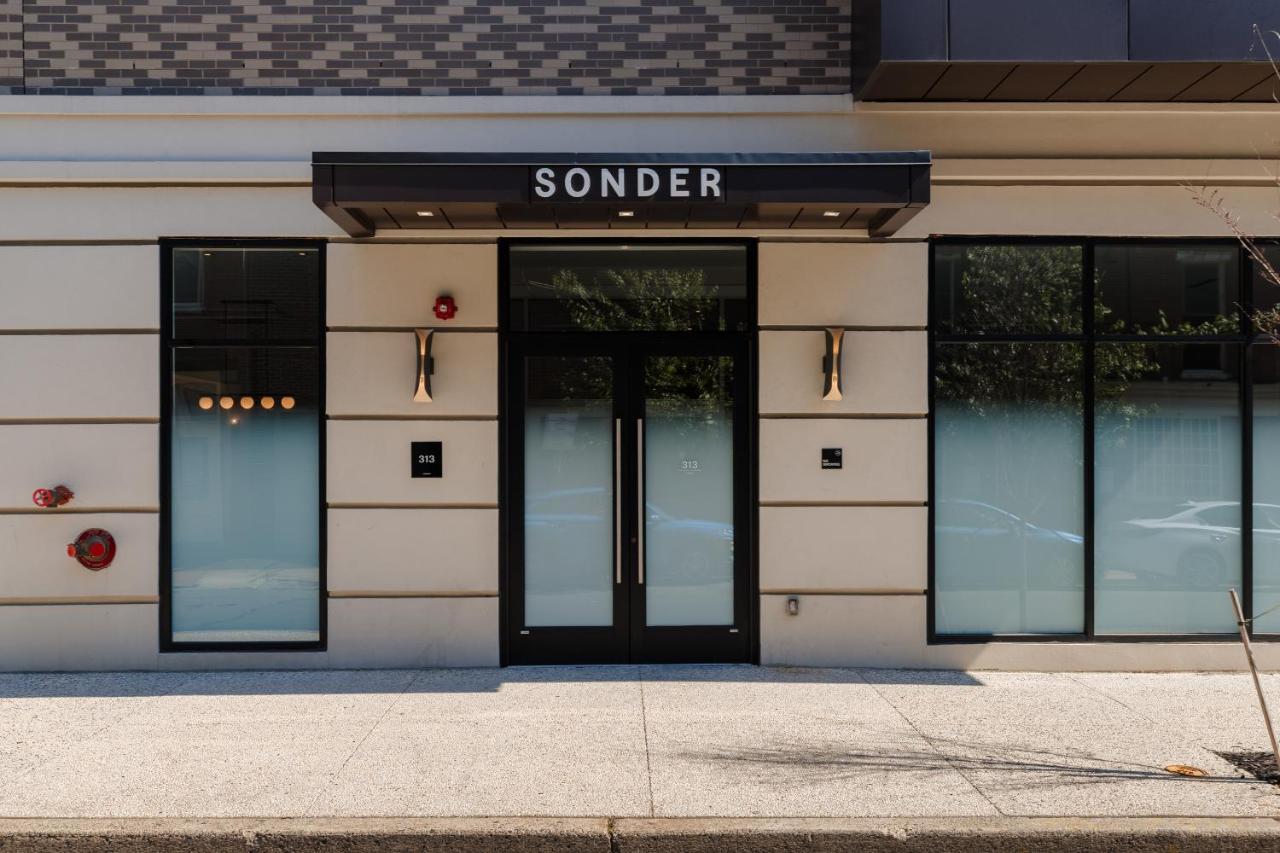 Sonder The Mint Aparthotel Philadelphia Exterior photo